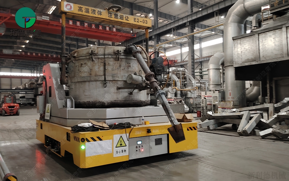 40吨重型无轨平车转运铝水包