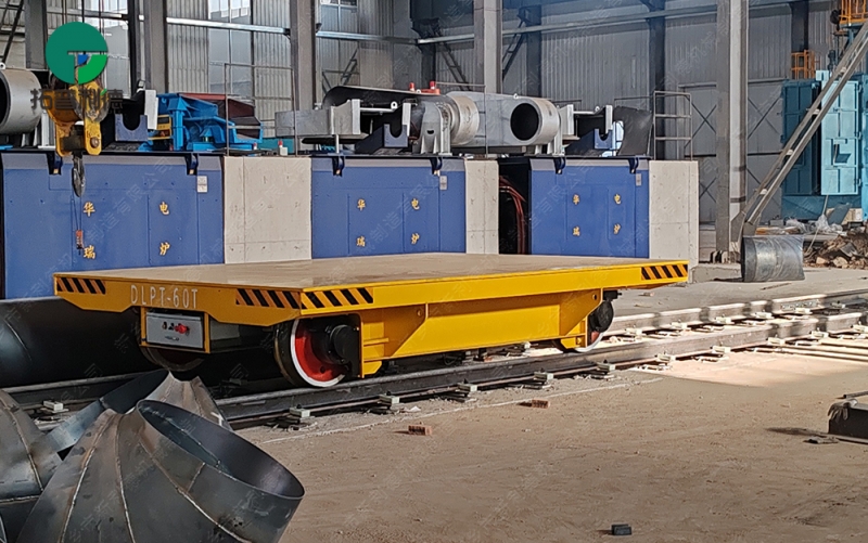 60吨低压轨道供电平车